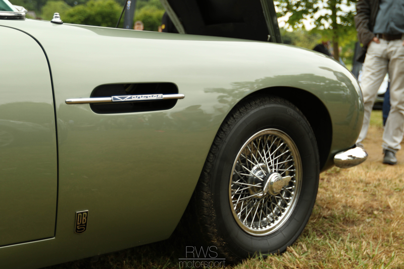 Illustration for article titled Classic British Welcome Photos (Le Mans Carshow)